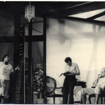 Scene from the play, "El robo del cochino" (The Pig Theft)