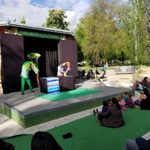 Photographs of the production, Erase una vez un pato