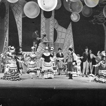 Photograph of the theatrical production, Luisa Fernanda